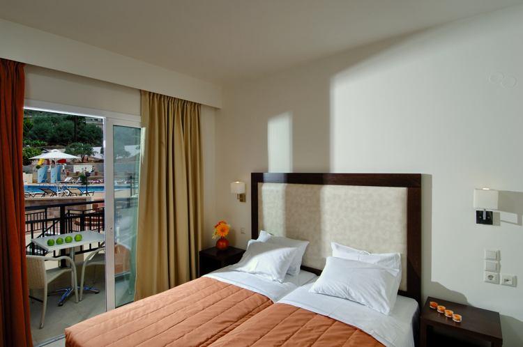 Rainbow Apartments Сталида Экстерьер фото