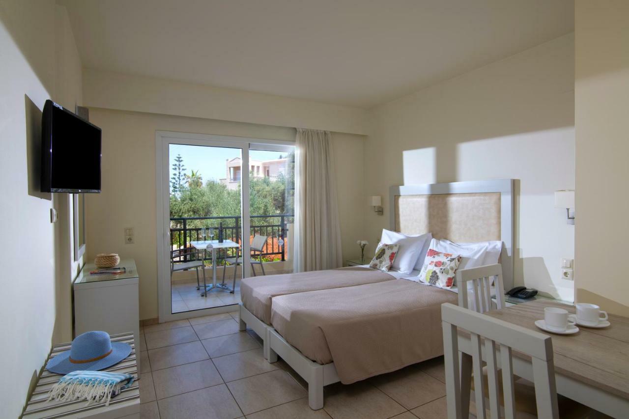 Rainbow Apartments Сталида Экстерьер фото